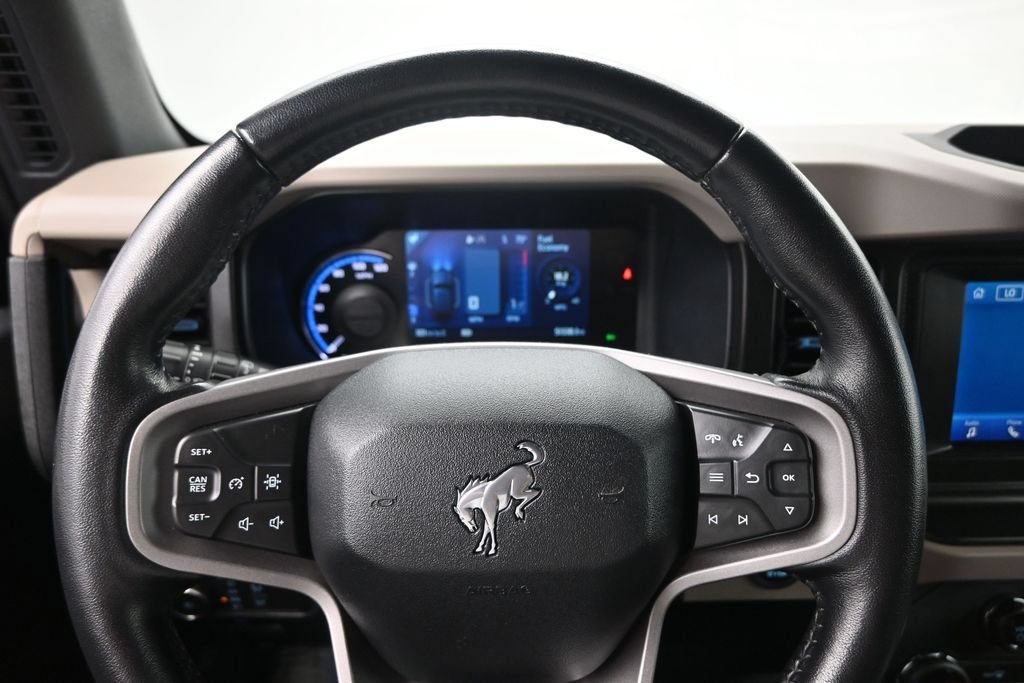 Used 2022 Ford Bronco Wildtrak AWD/4WD image 12