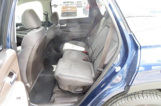 Used 2020 Hyundai Santa Fe SEL AWD/4WD image 11