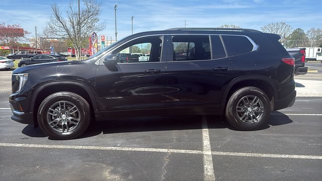 Used 2025 GMC Acadia Elevation FWD image 4
