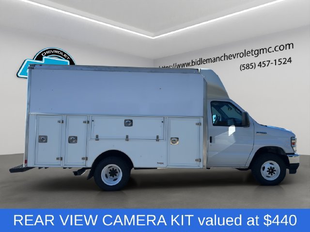 Used 2022 Ford E-350 and Econoline 350 Super Duty w/ Power Windows & Locks Group RWD image 9