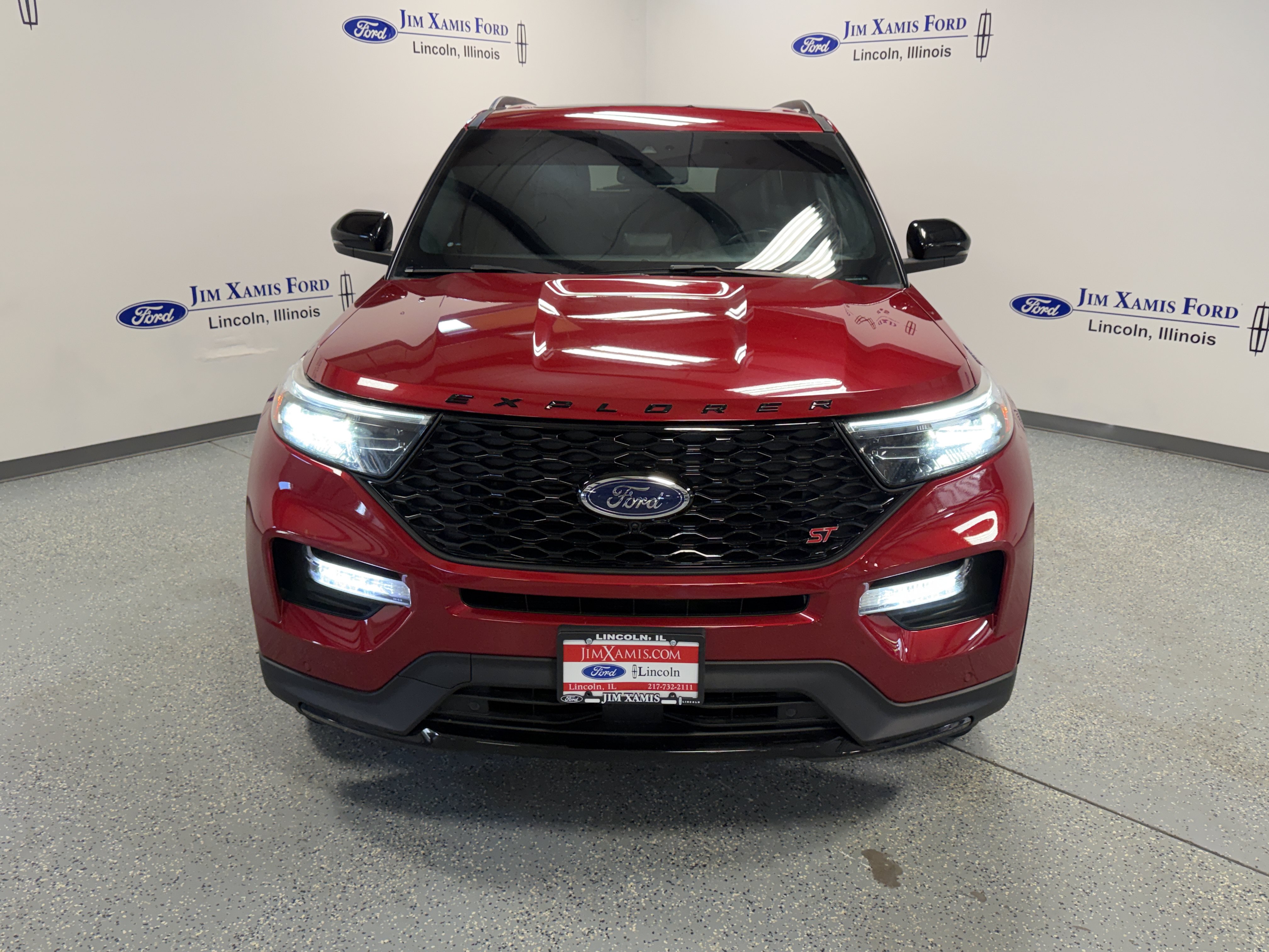 Used 2021 Ford Explorer ST w/ Equipment Group 401A AWD/4WD image 2