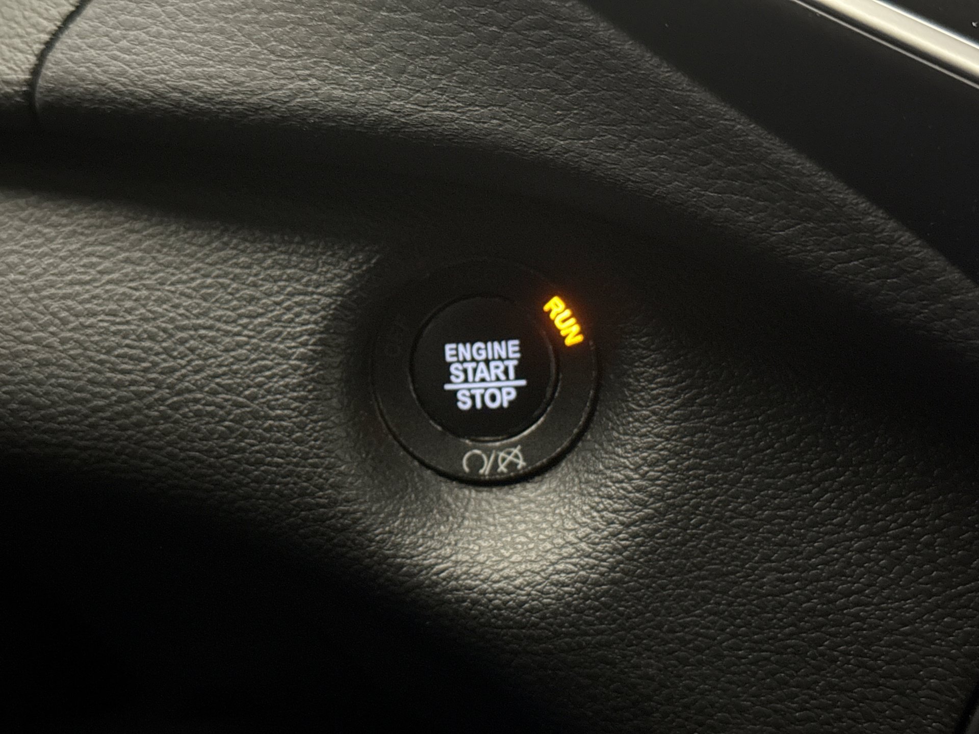 Used 2021 Jeep Cherokee Latitude Lux 80th Anniv w/ Quick Order Package 26U 80TH AWD/4WD image 19