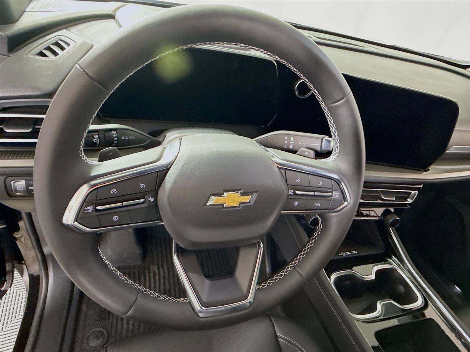 New 2026 Chevrolet Traverse LT w/ Driver Confidence Package image 6