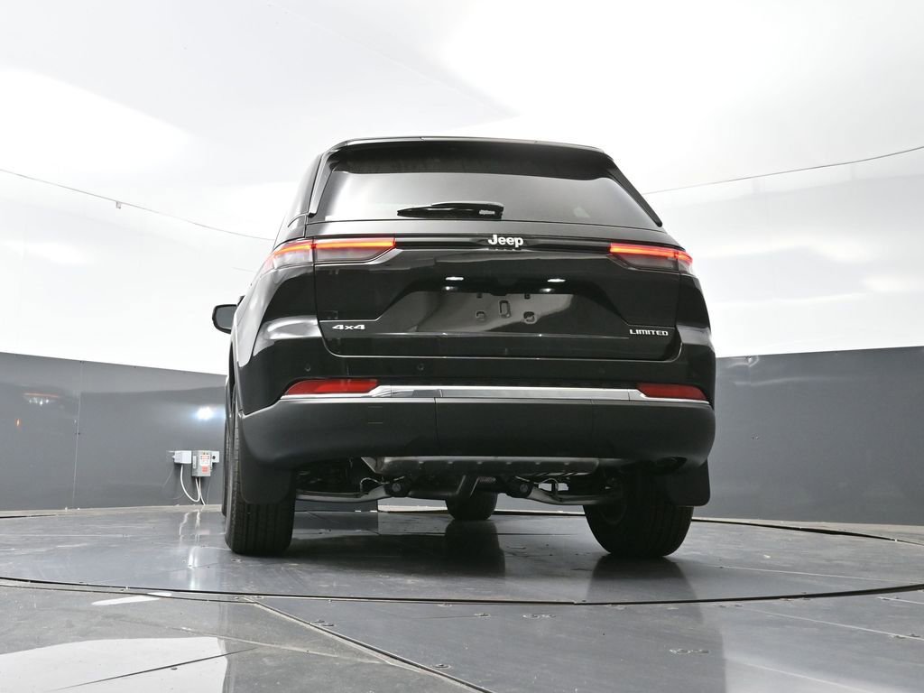 New 2025 Jeep Grand Cherokee Limited w/ Trailer Tow Package image 55