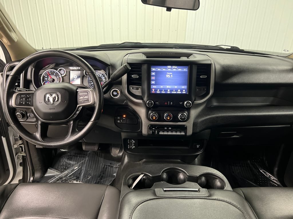 Used 2020 RAM 3500 Tradesman w/ Chrome Appearance Group AWD/4WD image 18