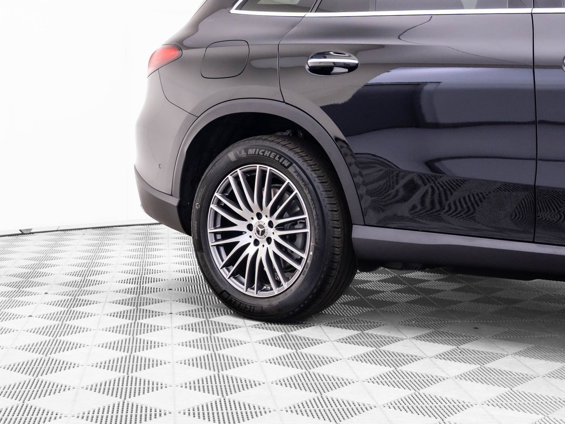 New 2026 Mercedes-Benz GLC 300 4MATIC image 33