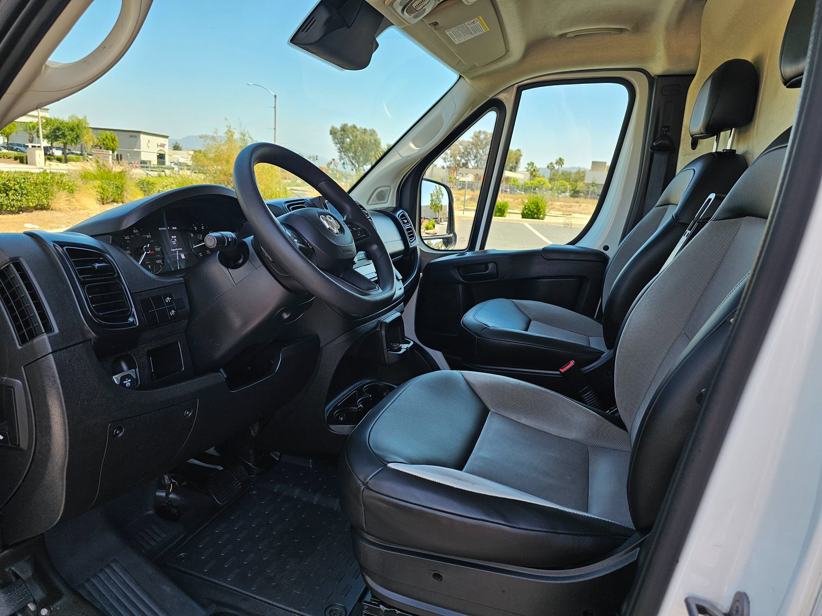 Used 2023 RAM ProMaster 3500 FWD image 16