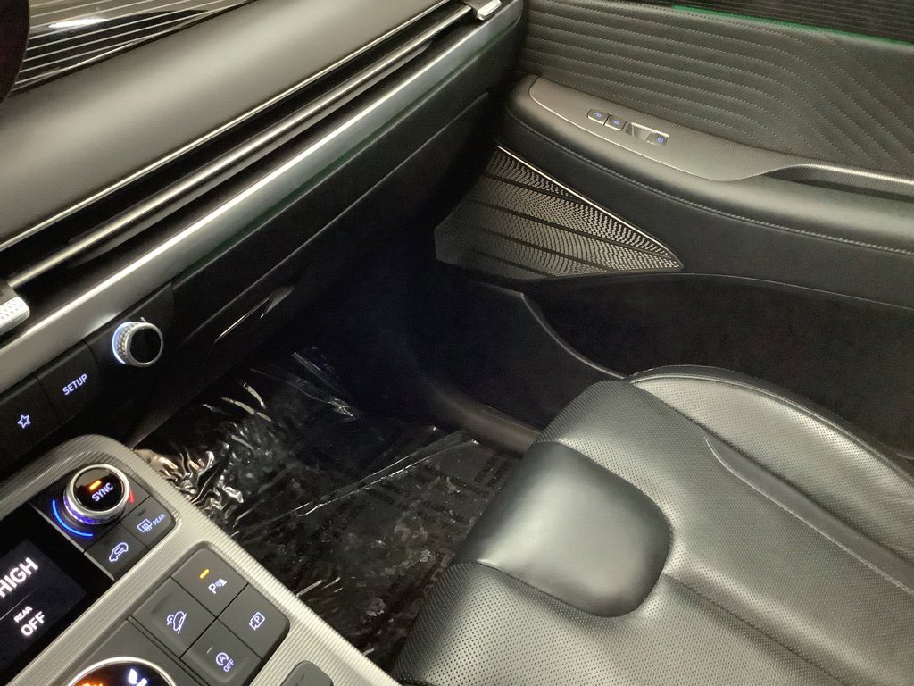 Used 2023 Hyundai Palisade Calligraphy image 25