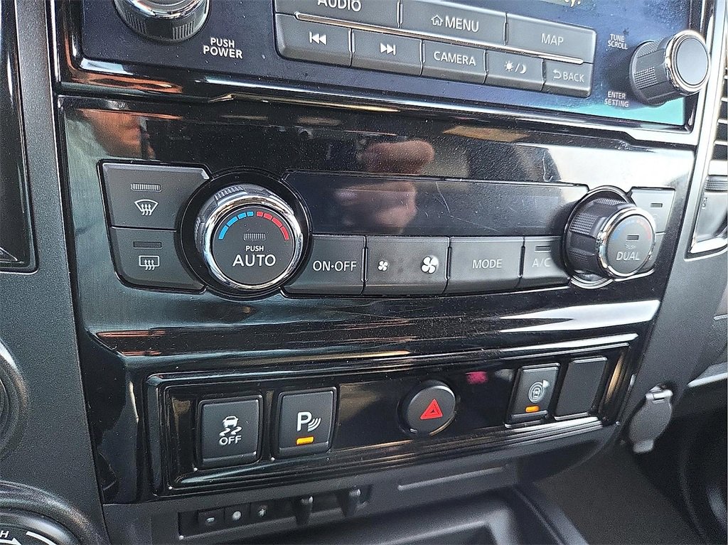 Used 2021 Nissan Titan PRO-4X w/ Off Road Protection Package image 13