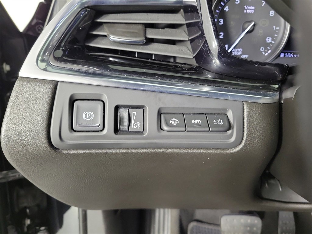 Used 2021 Cadillac XT6 Premium Luxury image 32