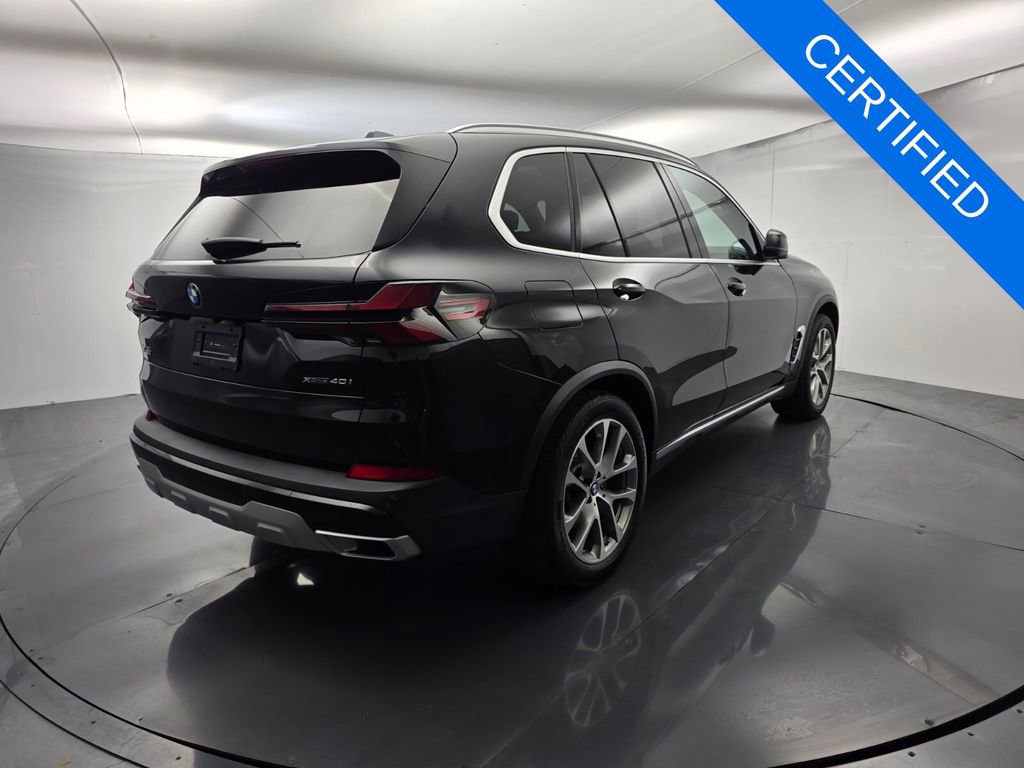 Certified 2024 BMW X5 xDrive40i w/ Premium Package AWD/4WD image 4