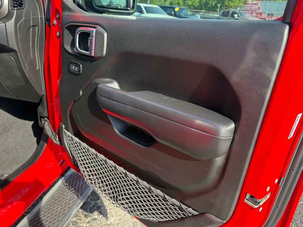 Used 2019 Jeep Wrangler Unlimited Sport S AWD/4WD image 11