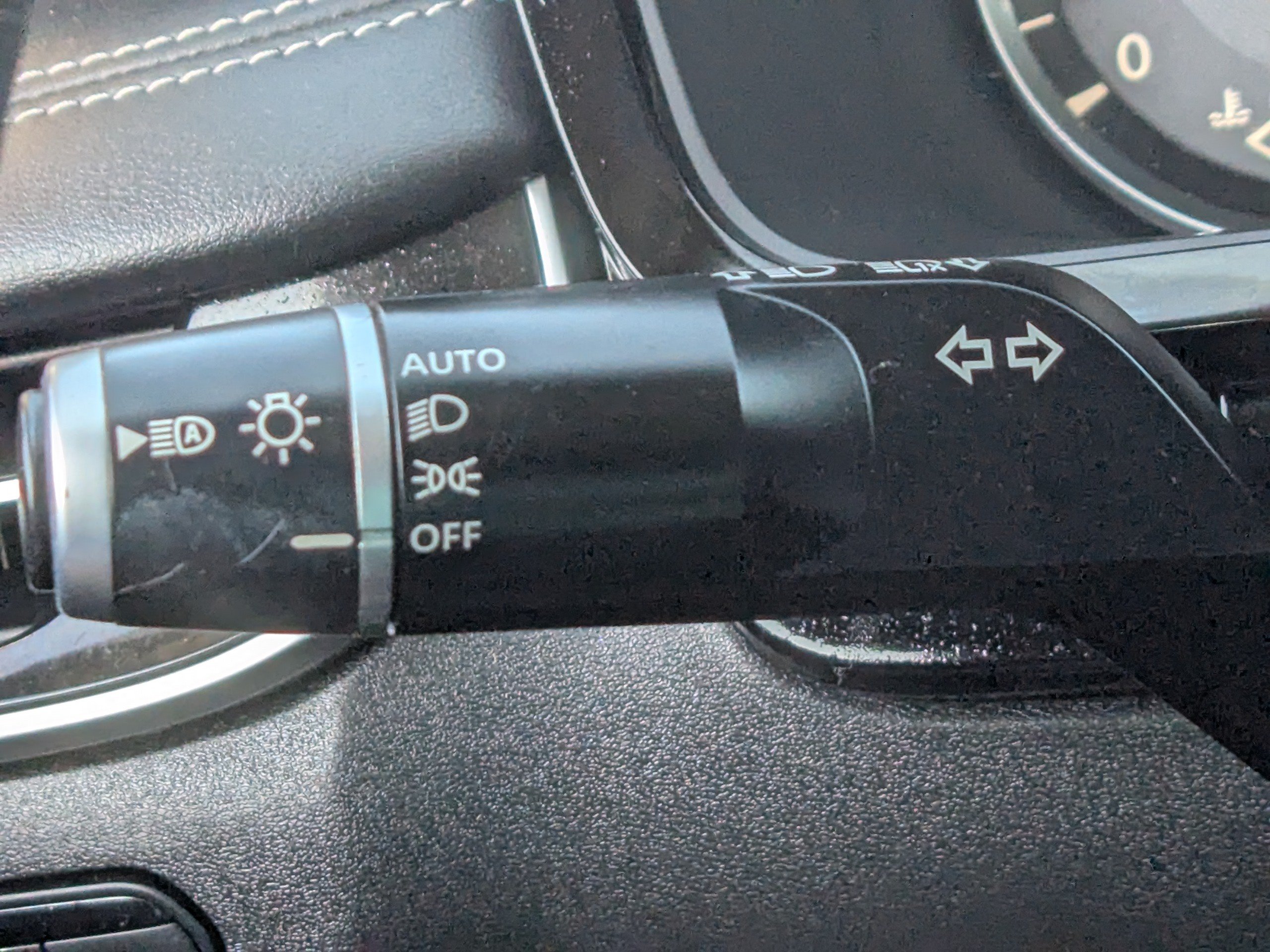 Used 2024 INFINITI QX60 Pure AWD/4WD image 29
