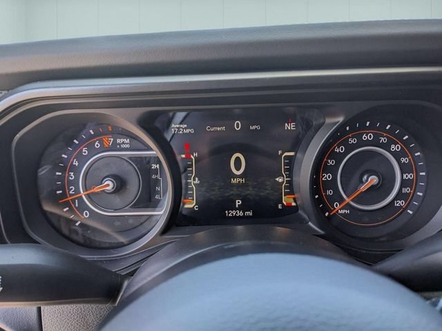 Used 2026 Jeep Gladiator Rubicon AWD/4WD image 17