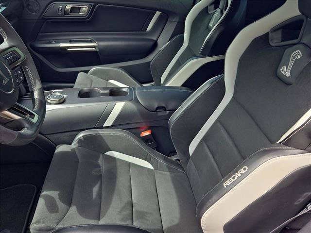 Used 2020 Ford Mustang Shelby GT500 w/ Technology Package RWD image 16