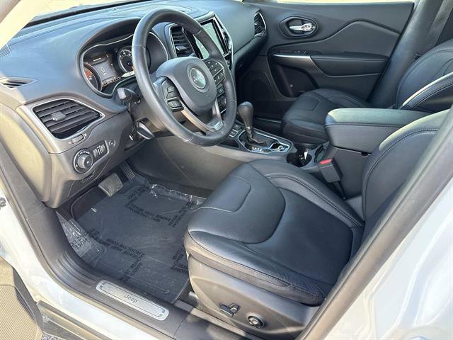 Used 2021 Jeep Cherokee Limited w/ Elite Package image 13