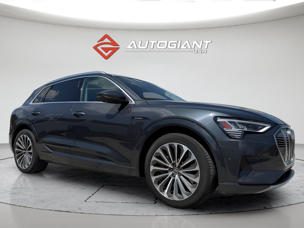 Used 2019 Audi e-tron Prestige w/ Prestige Package AWD/4WD image 10