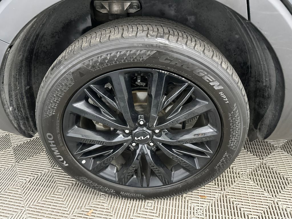 Used 2022 Kia Telluride SX FWD image 18