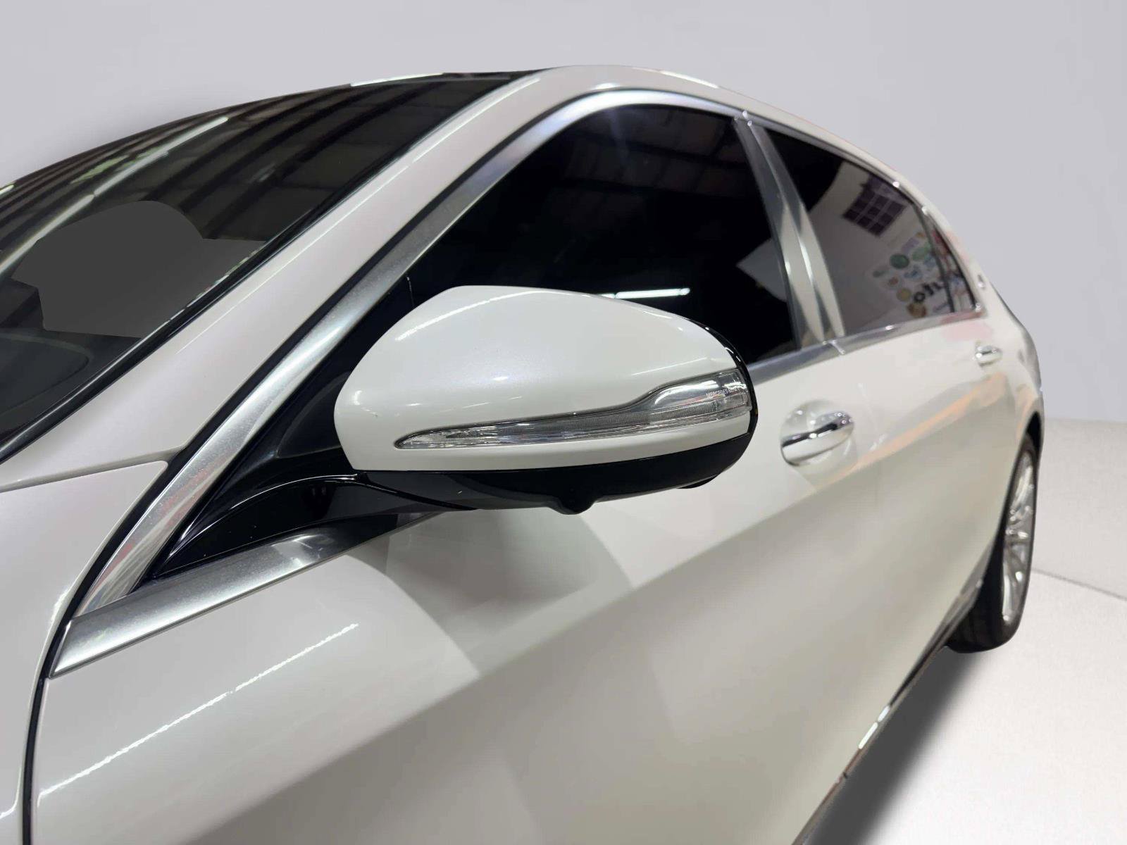 Used 2019 Mercedes-Benz Maybach S 560 4MATIC image 16