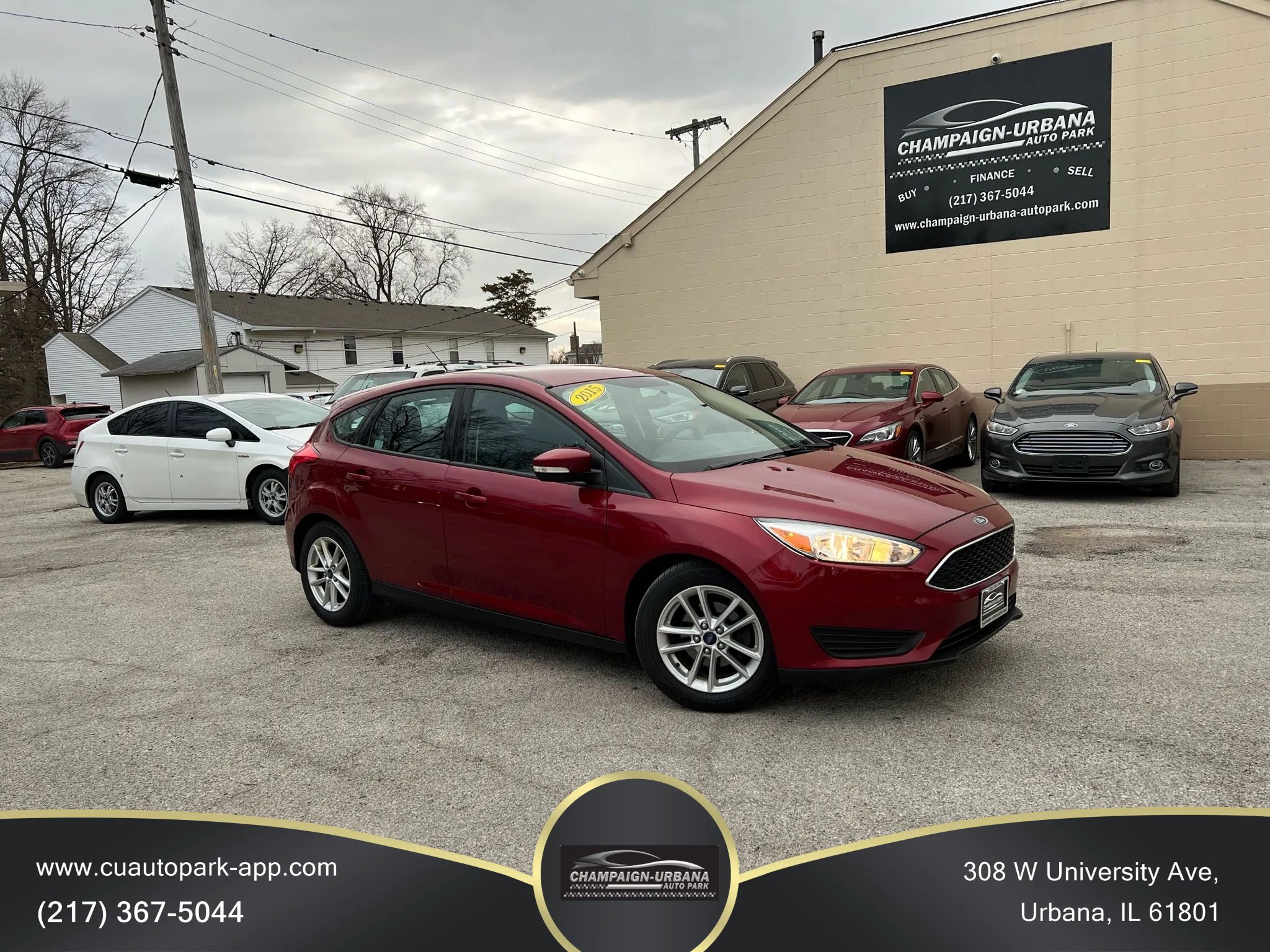 Used 2015 Ford Focus SE image 1