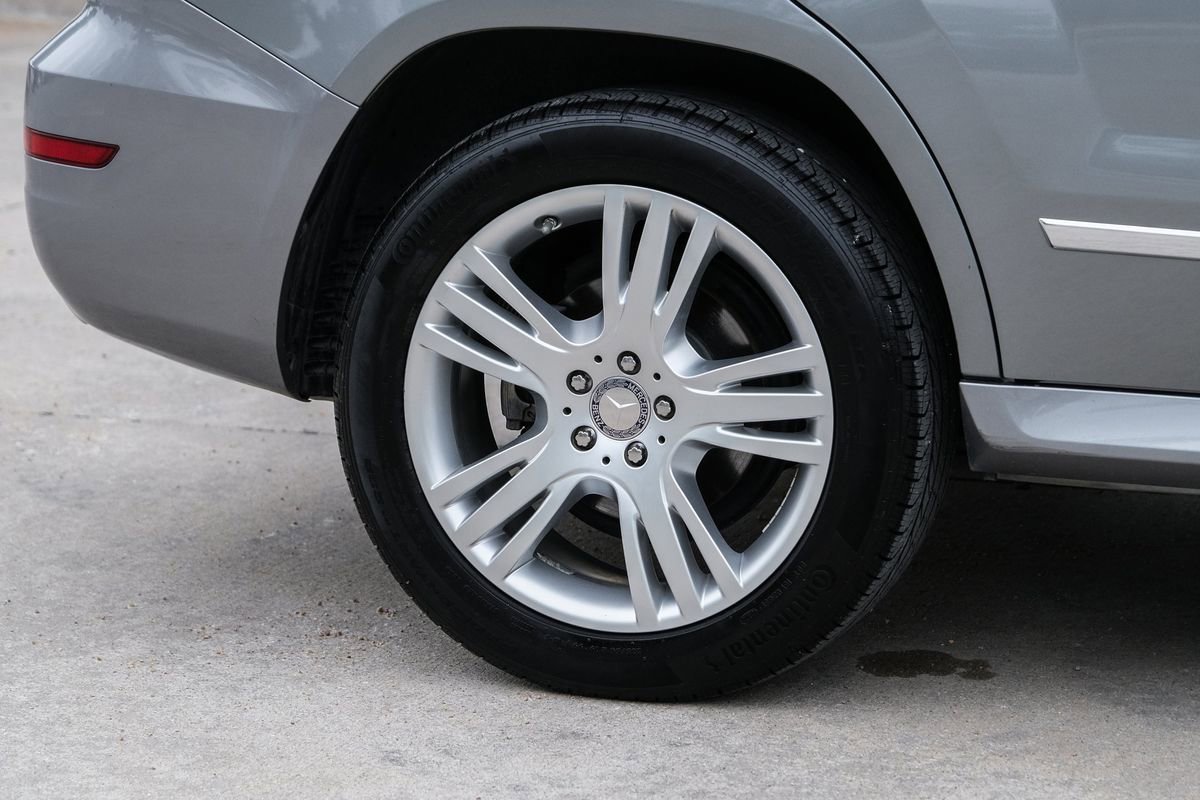 Used 2014 Mercedes-Benz GLK 250 BlueTEC 4MATIC image 16