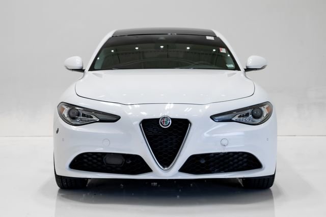 Used 2021 Alfa Romeo Giulia Ti w/ Active Assist 2 Package TI AWD/4WD image 3
