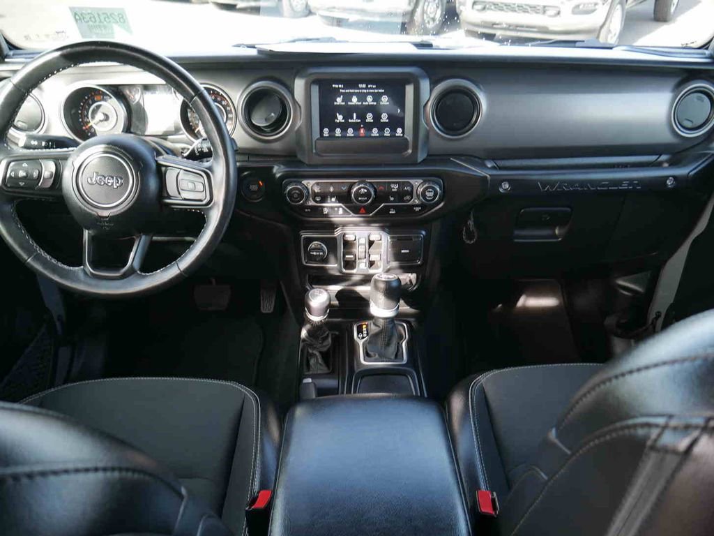 Certified 2023 Jeep Wrangler Freedom Edition image 5