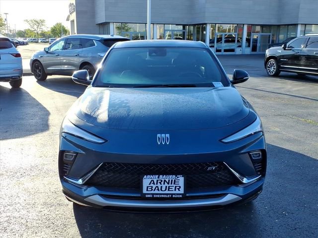 Used 2025 Buick Envista Sport Touring w/ Experience Buick Package FWD image 12