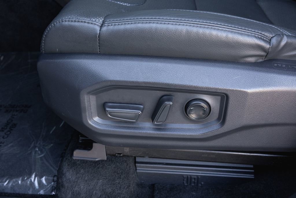 Certified 2024 Toyota Tundra Limited w/ TRD Off-Road Package image 11