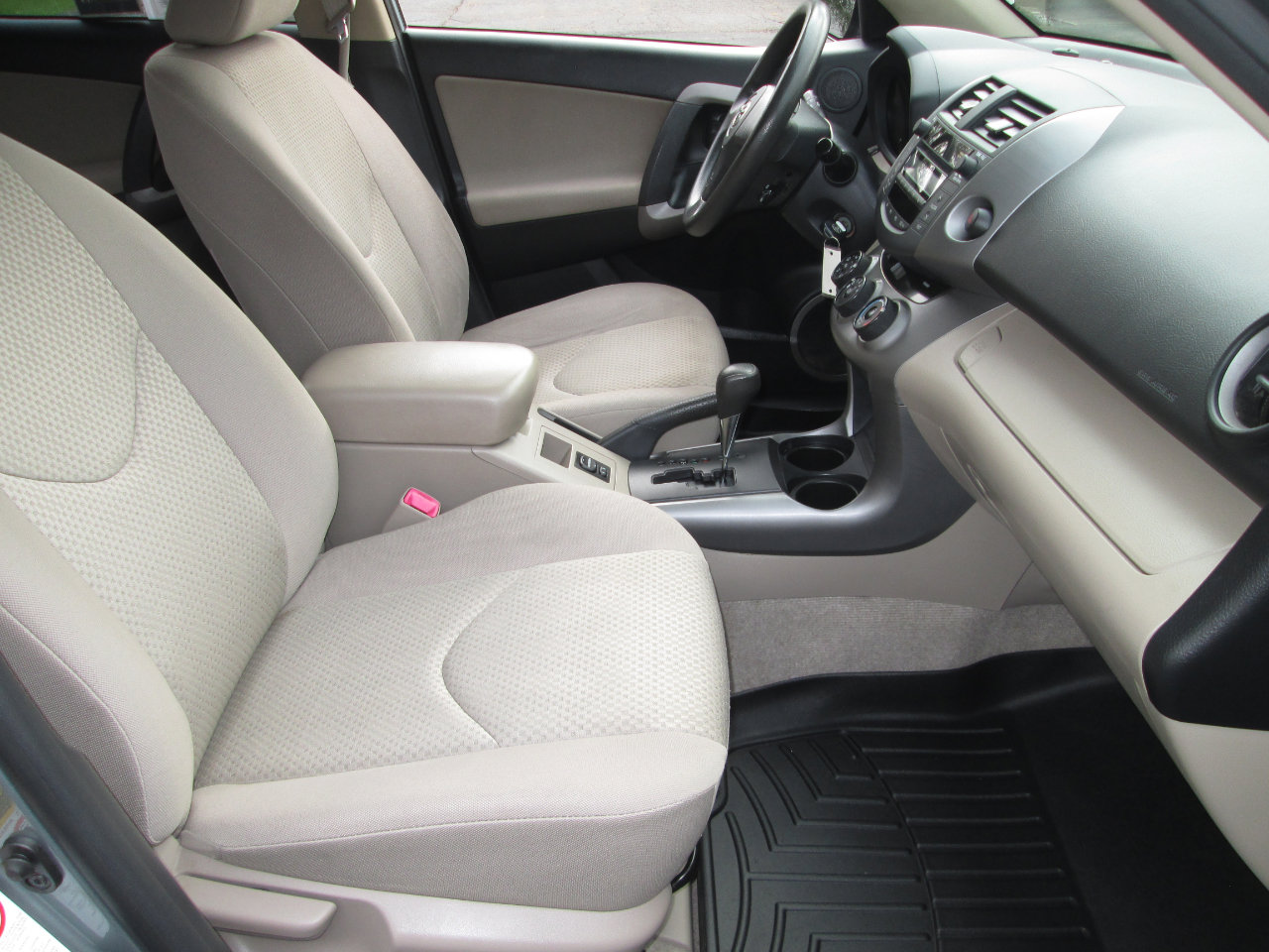 Used 2008 Toyota RAV4 4WD image 12