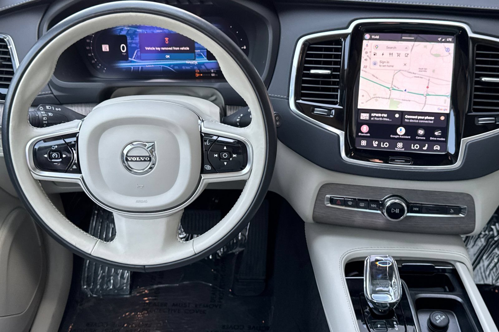 Used 2023 Volvo XC90 T8 Ultimate w/ Protection Package Premier AWD/4WD image 15