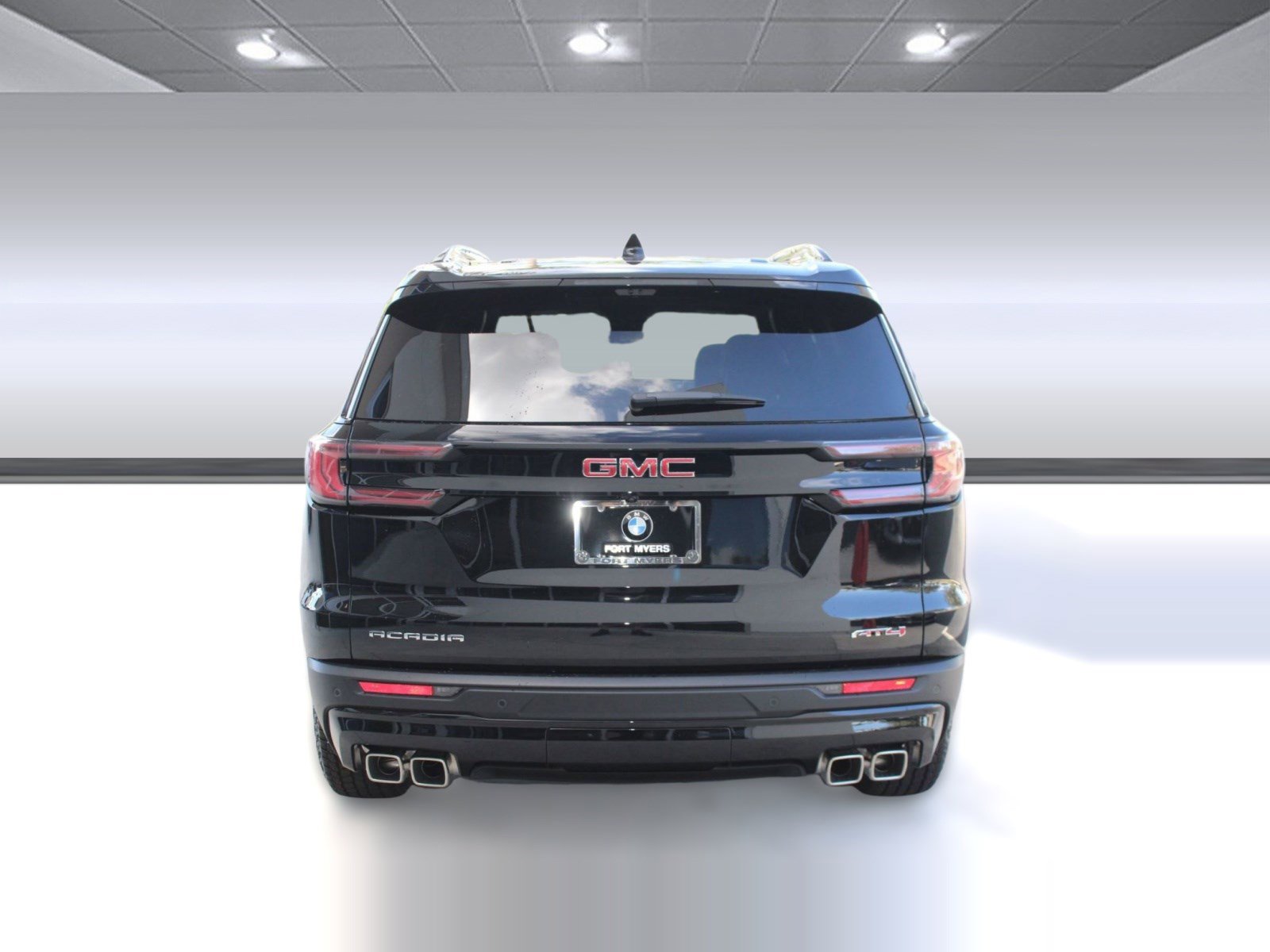 Used 2026 GMC Acadia AT4 image 10