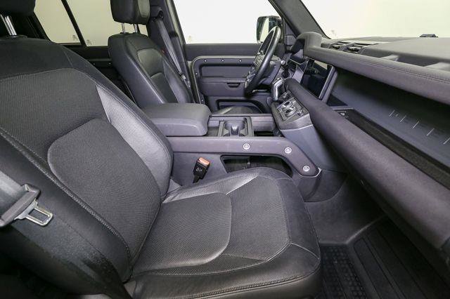 Used 2023 Land Rover Defender 110 X-Dynamic SE image 19