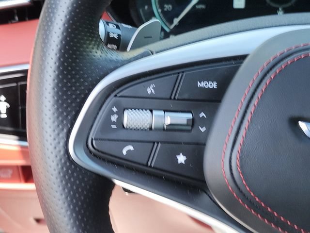 Used 2023 Genesis GV70 2.5T w/ Sport Prestige Package AWD/4WD image 32