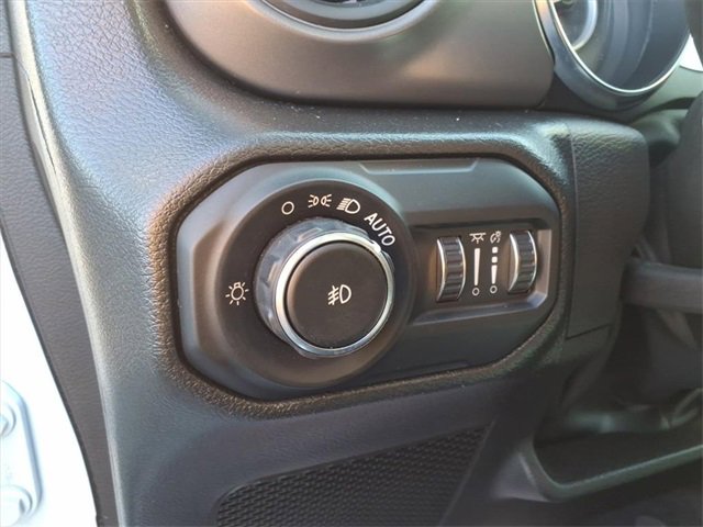 Used 2022 Jeep Wrangler Sport S image 14