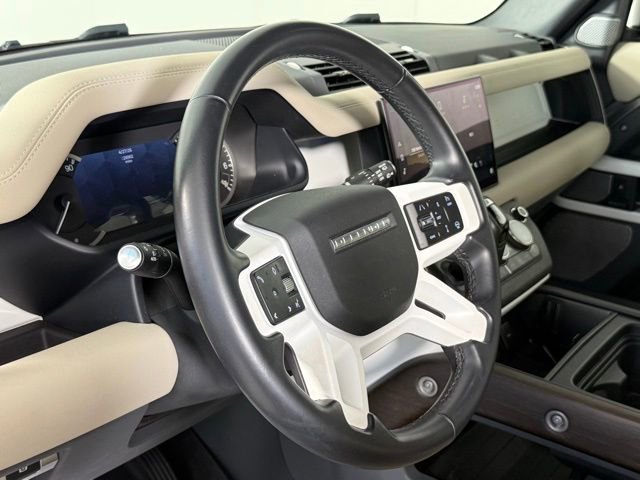 Used 2023 Land Rover Defender 130 SE AWD/4WD image 18