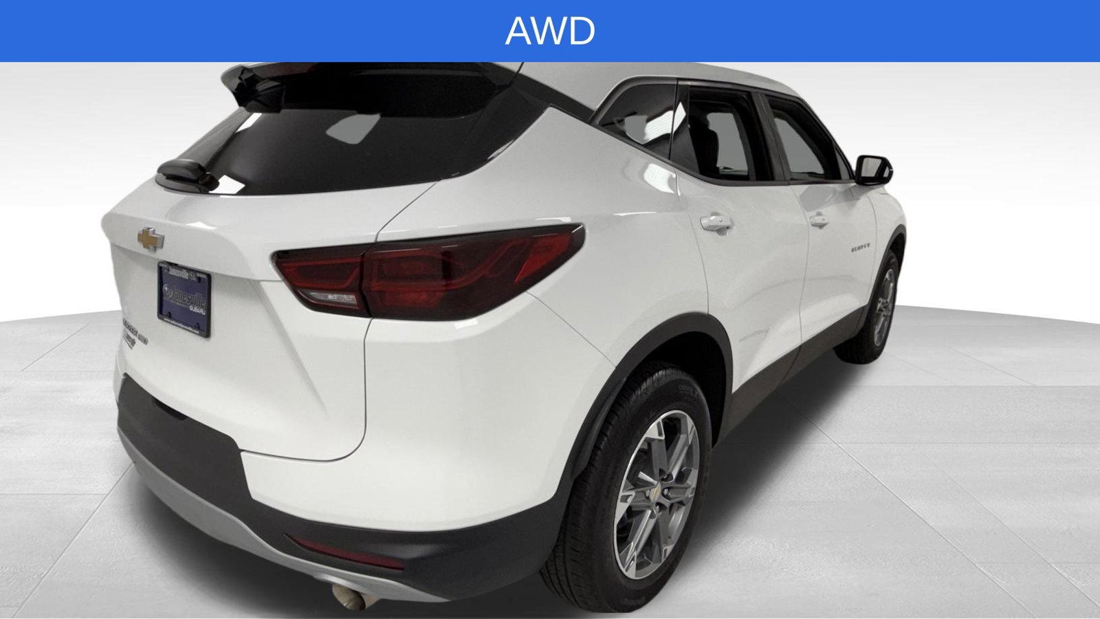 Used 2023 Chevrolet Blazer LT AWD/4WD image 3