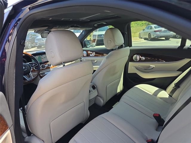 Used 2020 Mercedes-Benz E 350 4MATIC Sedan image 17