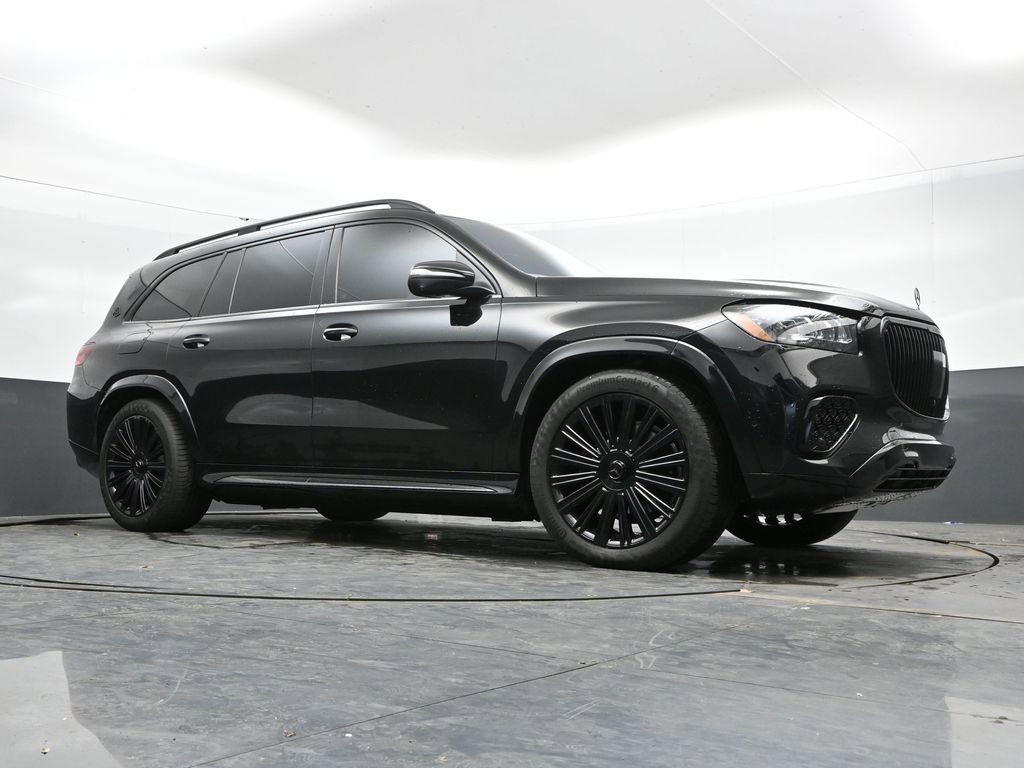 Used 2024 Mercedes-Benz Maybach GLS 600 4MATIC image 46