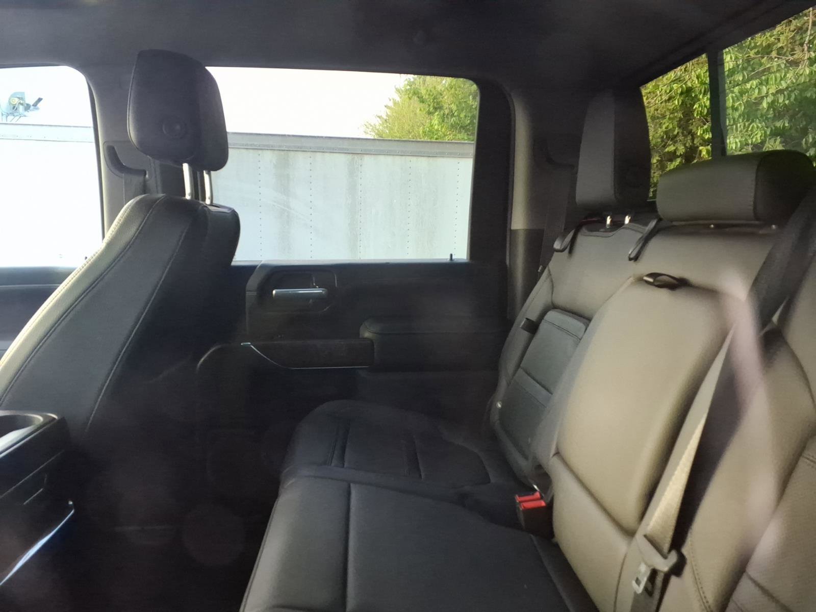 Used 2020 GMC Sierra 2500 Denali w/ Denali Ultimate Package AWD/4WD image 10