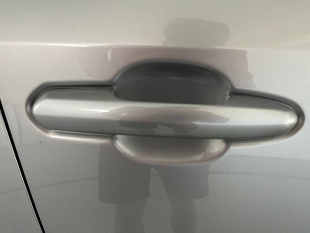 Used 2025 Toyota RAV4 LE AWD/4WD image 48