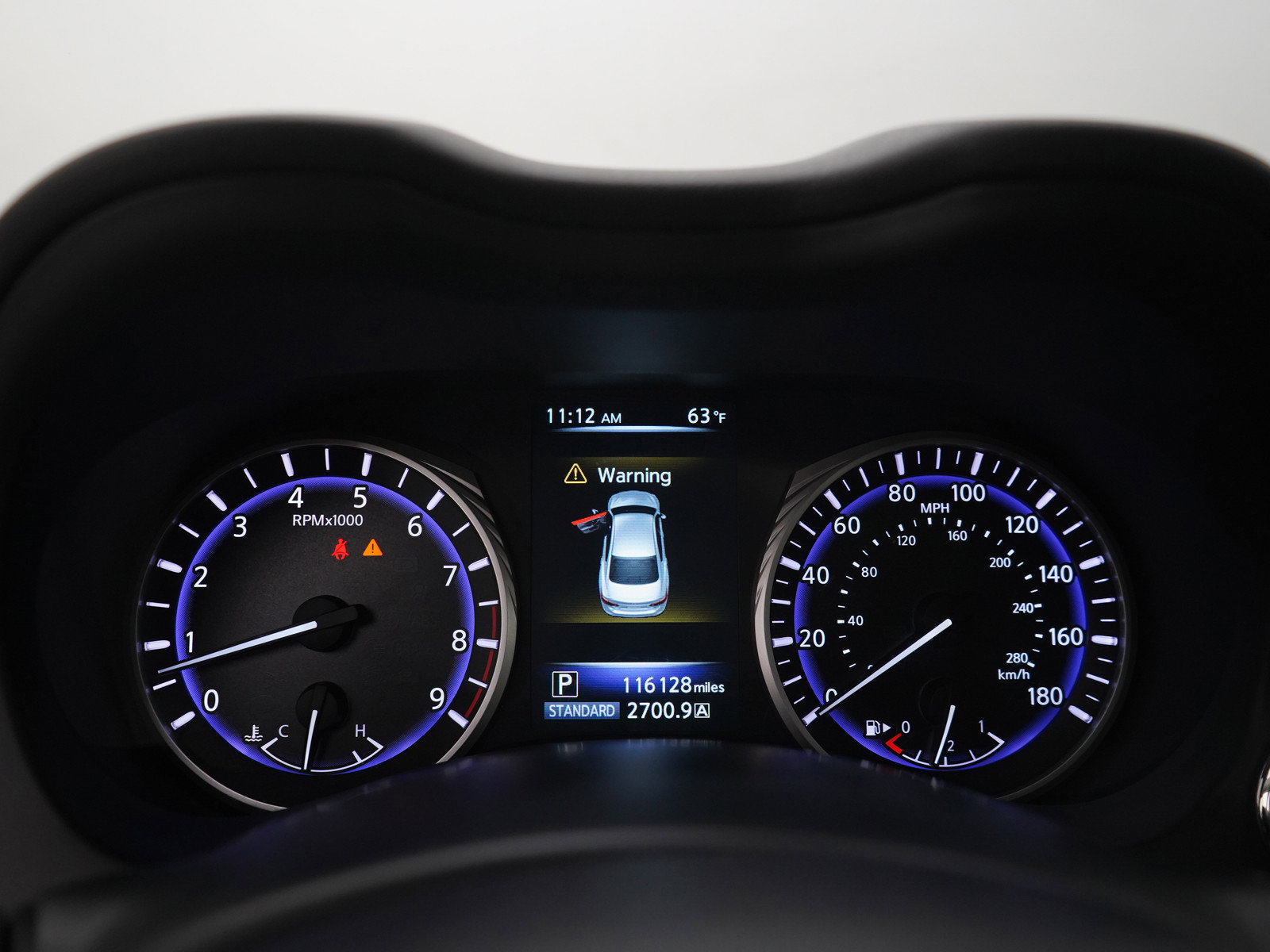 Used 2015 INFINITI Q50 AWD w/ Deluxe Touring Package image 28