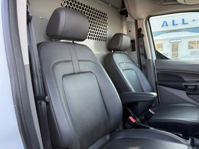 Used 2022 Ford Transit Connect XL image 23