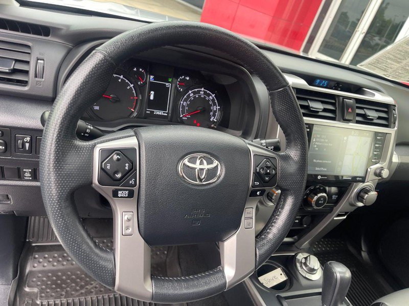 Used 2023 Toyota 4Runner SR5 Premium w/ Moonroof Package AWD/4WD image 24