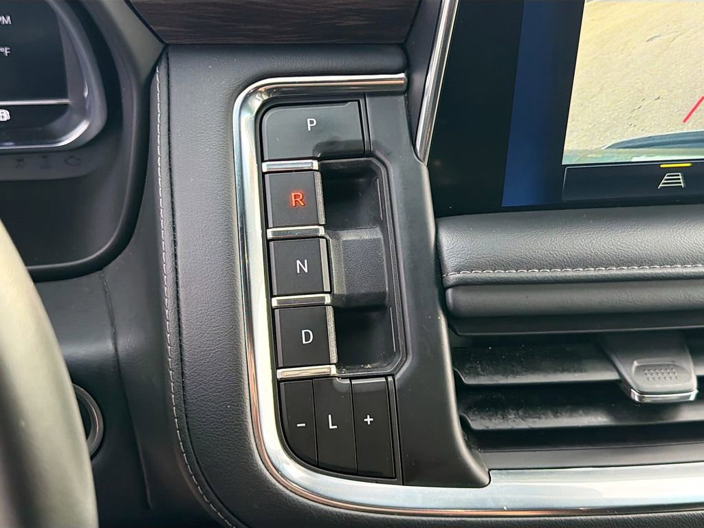 Used 2024 Chevrolet Tahoe LT image 31