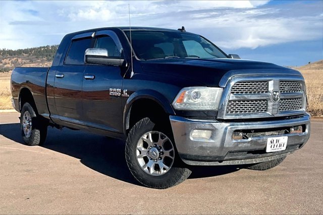 Used 2013 RAM 2500 Laramie w/ Convenience Group image 3