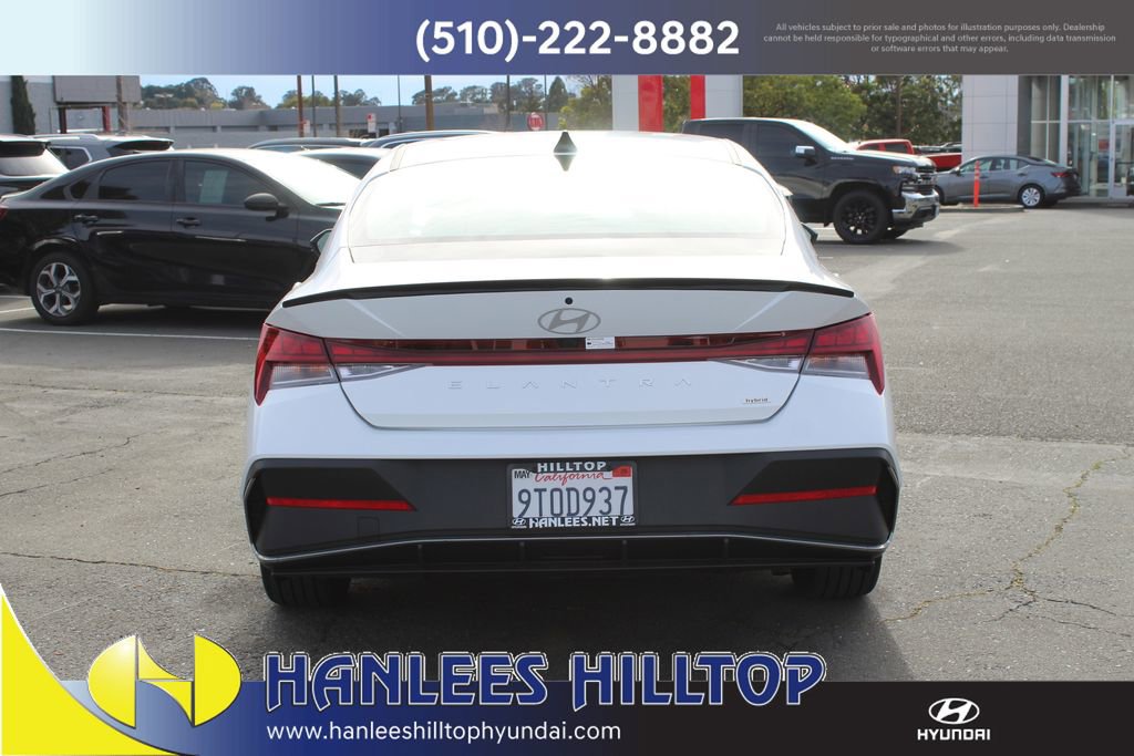 Used 2025 Hyundai Elantra SEL image 8