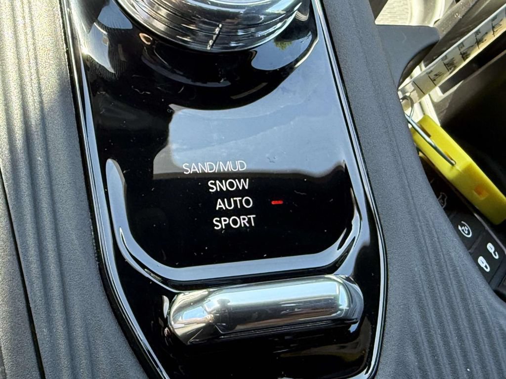 New 2026 Jeep Cherokee Overland w/ Advanced Pro Tech Group AWD/4WD image 29