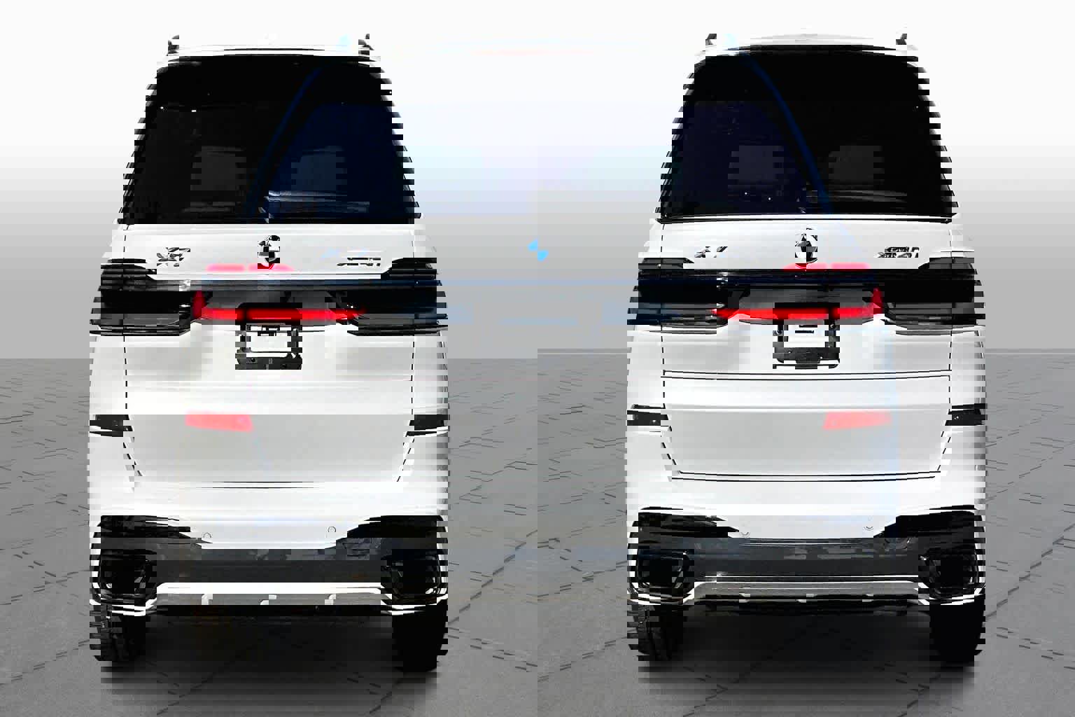 Certified 2025 BMW X7 xDrive40i w/ Executive Package image 5