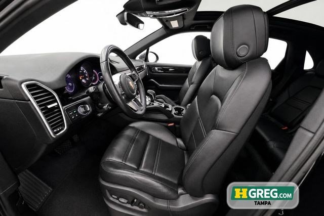Used 2023 Porsche Cayenne w/ Premium Package AWD/4WD image 10